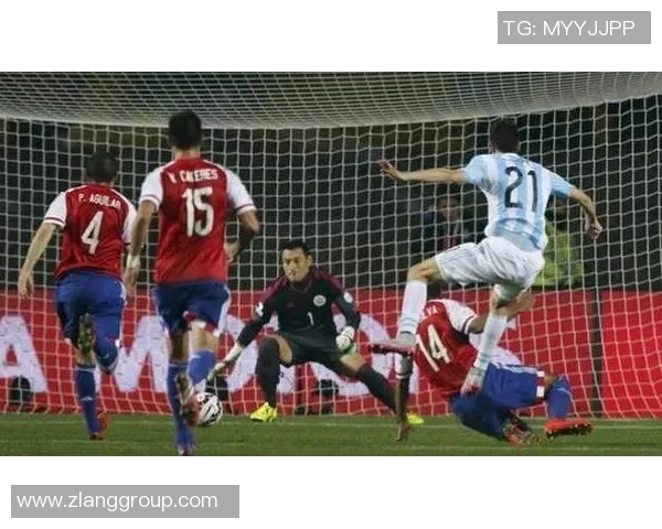 乌拉圭与厄瓜多尔下半场精彩对决比分揭晓分析 乌拉圭与厄瓜多尔下半场精彩对决比分揭晓分析